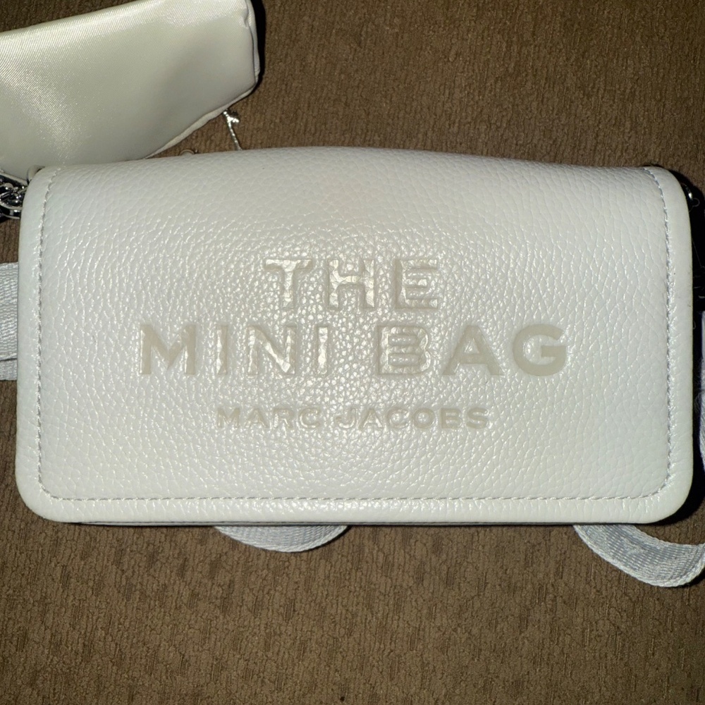 Marc Jacob’s mini tote - Picture 3 of 4